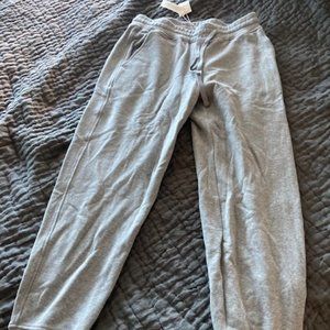 Super-cozy, grey, Vince sweatpants - NWT